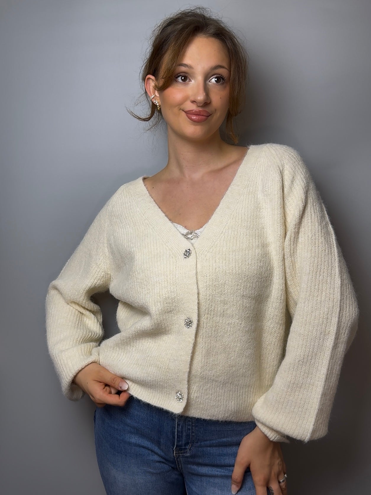 Cardigan mit glitzer Knöpfen, versch. Farben