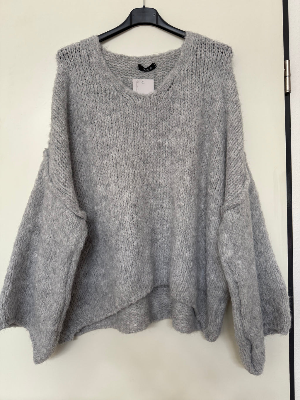 Oversized pullover “Inaya”